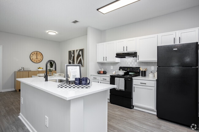 Interior Photo - The Otis