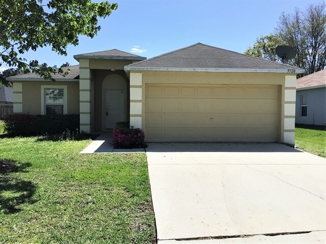 Primary Photo - 5520 Ortega Park Boulevard