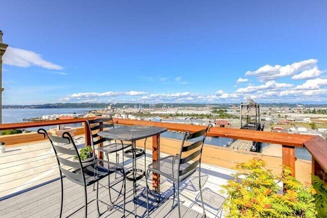 Foto del edificio - Beautiful Downtown Condo in Tacoma