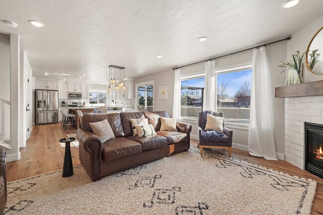 Foto del edificio - 2549 W Tango Creek Dr