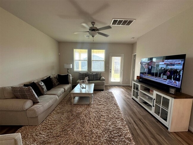 Building Photo - 7076 Silverleaf Oak St