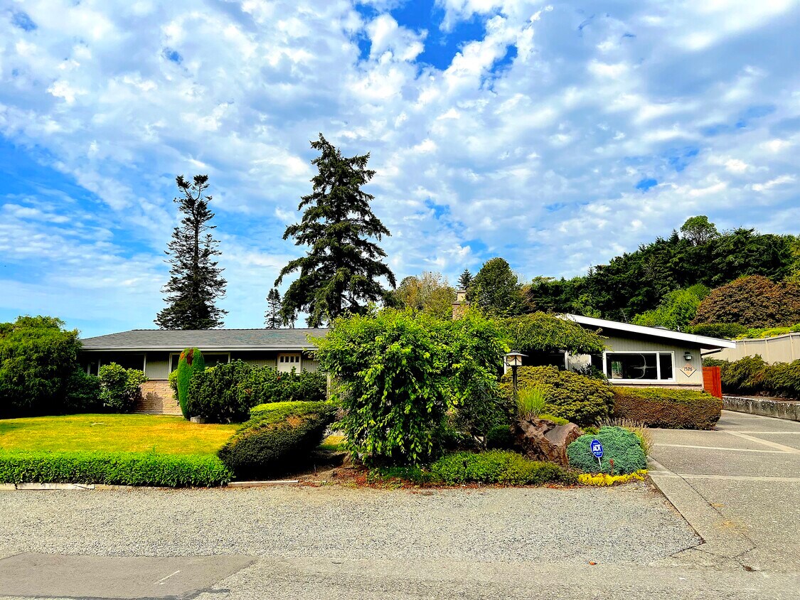 1526 NW 167th St, Shoreline, WA 98177 House Rental in Shoreline, WA