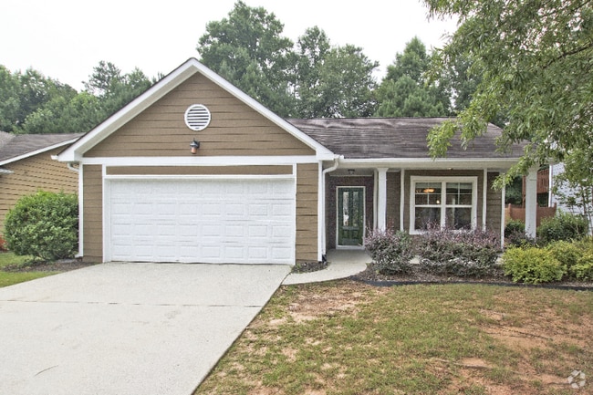 Building Photo - 462 Walnut Woods Dr