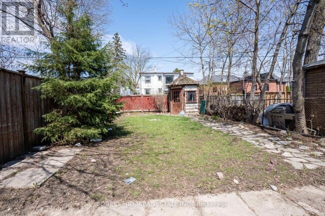 Building Photo - 170 Bogert Ave