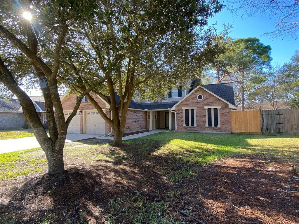 722 Regency Ct, Friendswood, TX 77546 House for Rent in Friendswood