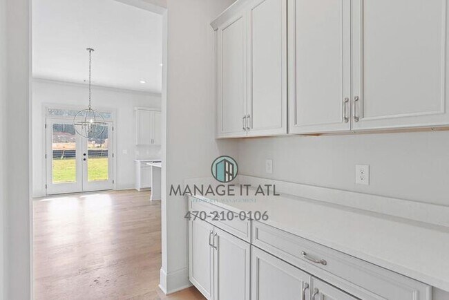 Foto del edificio - Beautiful 5 bedroom house in Suwanee. Lambert High School district!