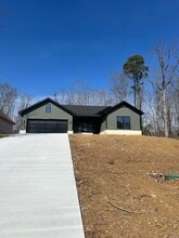 Building Photo - 210 Diamondhead Dr