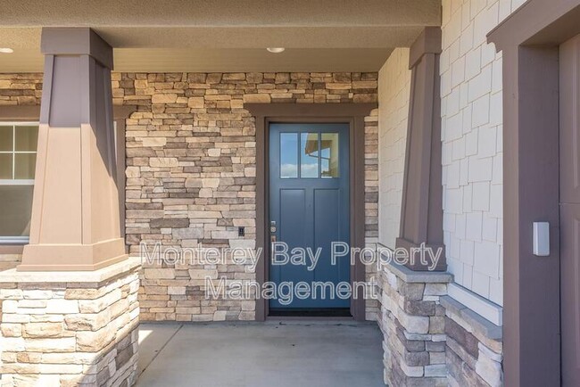 Foto del edificio - 2265 Cypress Ln