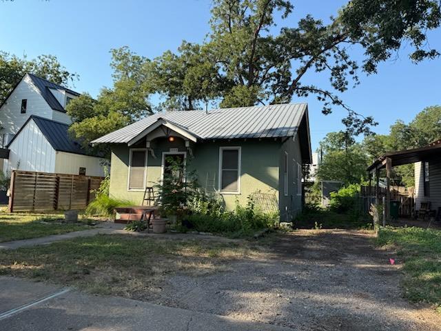 Building Photo - 2208 Willow St
