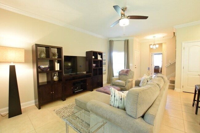 Building Photo - 2535 River Landing Dr