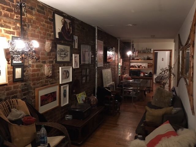 Building Photo - 208 Avenue B