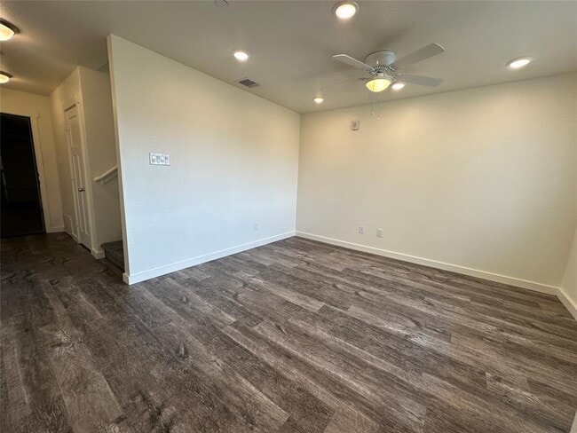 Building Photo - 21155 Gosling Rd