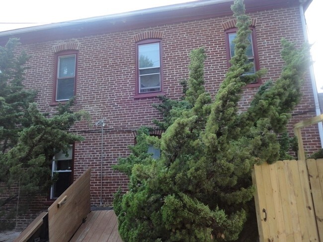 Foto del edificio - 634-640 Walnut St