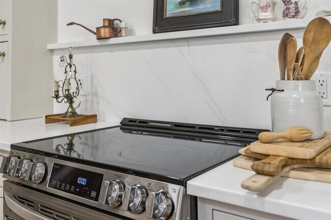 Foto del edificio - 1304 Santa Rosa Ct