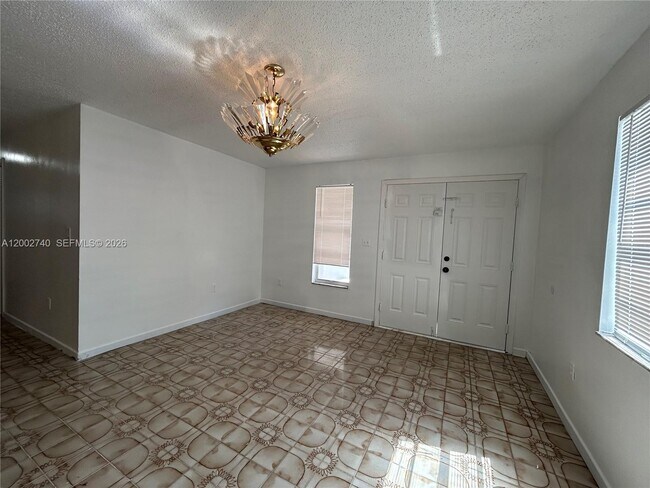 Foto del edificio - 230 NW 51st Ave