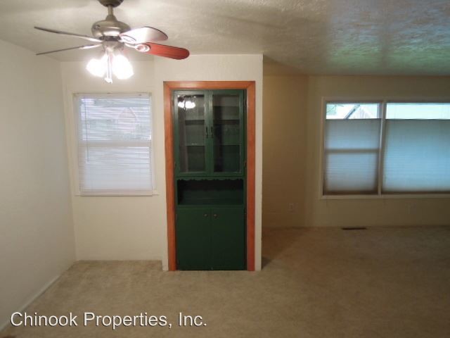 Foto del edificio - 1563 Brentwood Ave