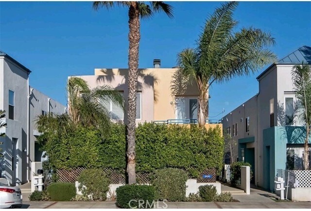Primary Photo - 3405 S El Camino Real