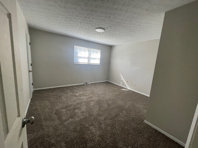 Renovated 2 Bedroom Townhome! - Apartments in Belleville, IL ...