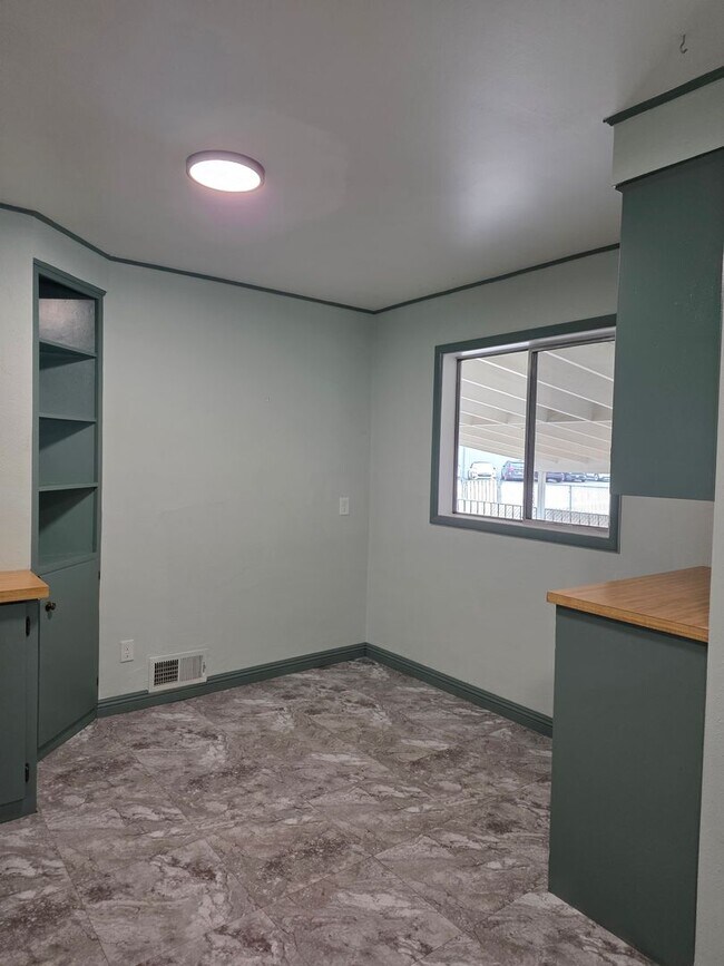 Foto del edificio - 3920 W Dorian St