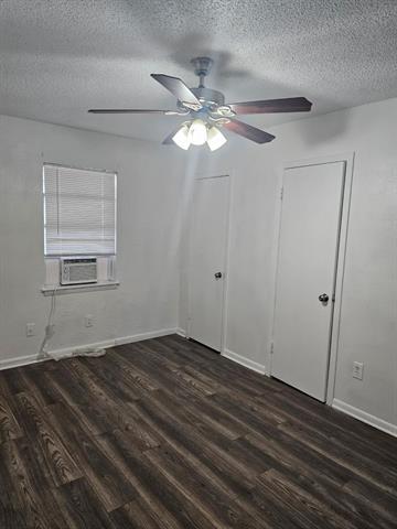 Building Photo - 1201 N Elm St