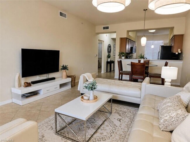 Foto del edificio - 10321 Heritage Bay Blvd