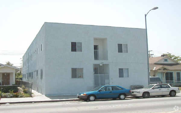 Foto del edificio - 182 W Vernon Ave