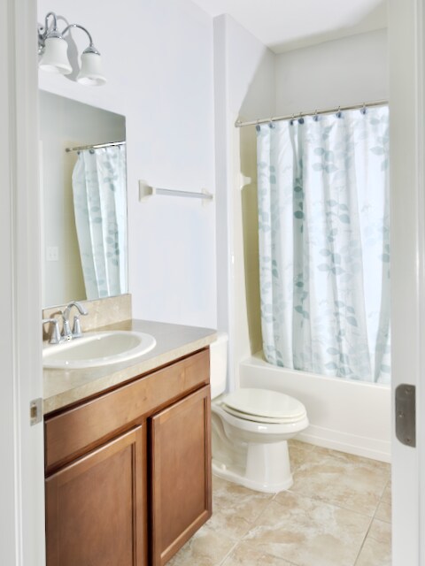 Bathroom #1 - 4089 Shade Tree Ln