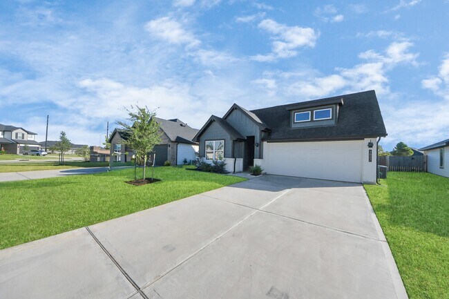 Foto del edificio - 3807 Beltingham Bend Wy