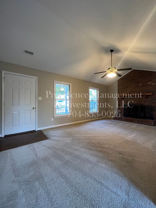 Building Photo - 106 Beacon Hills Dr