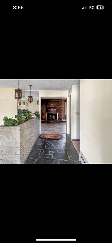 Building Photo - 105 Magnolia