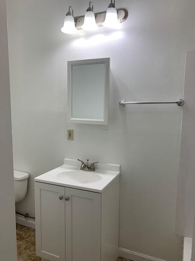 Foto del edificio - 2024 Broadway St