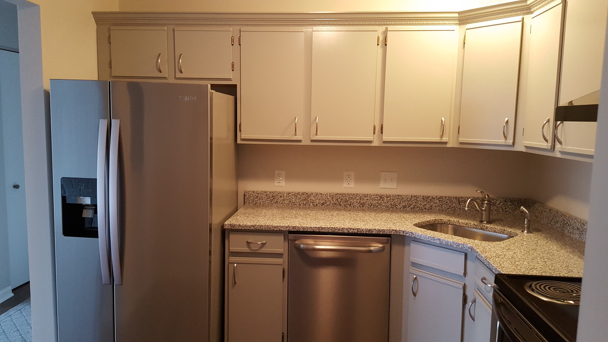 Kitchen - 114 Timberlake Terrace