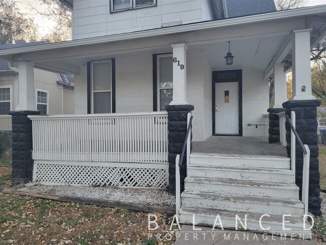 Building Photo - 3 br, 1.5 bath House - 619 SE California Ave
