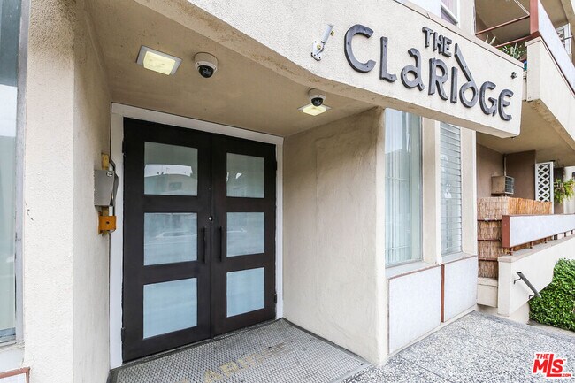 Foto del edificio - 425 S Kenmore Ave