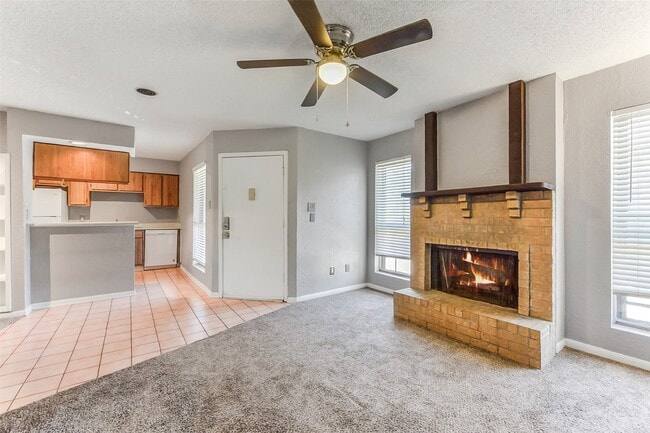 Foto del edificio - 1516 Bay Area Blvd