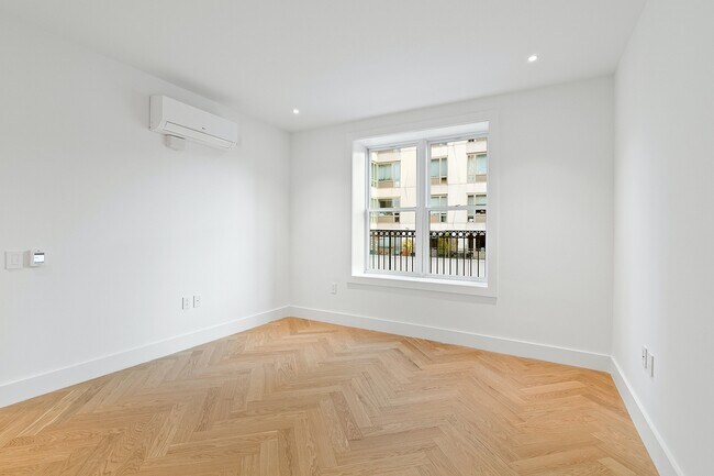 Foto del edificio - 1274 5th Ave