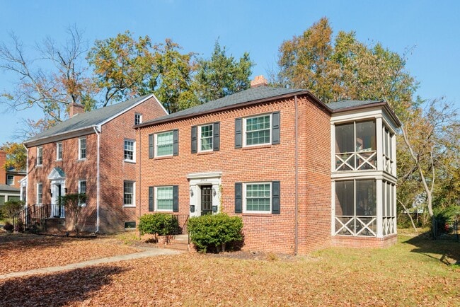 Photo - 3916 Stuart Ave Apartment