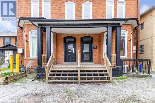 Building Photo - 82 Welland Ave