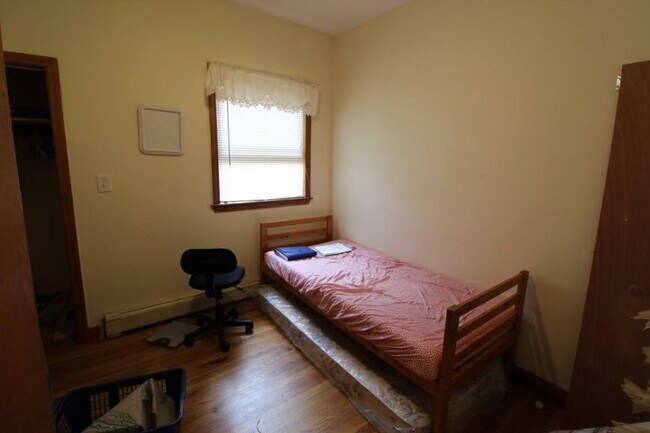 Foto del edificio - 3.0 bedroom in Cambridge Massachusetts 02139