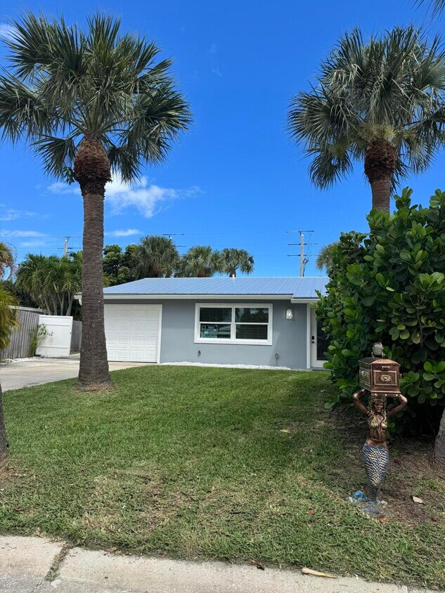 Foto principal - 110 N Las Olas Dr