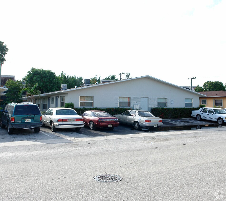 Primary Photo - 1860 NW 58th Ter