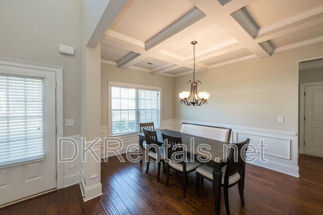 Building Photo - 2766 Hilson Commons