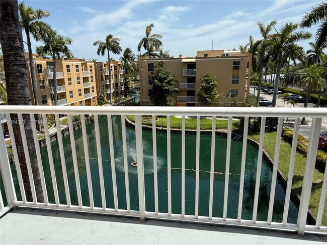 Foto del edificio - 1341 SE 3rd Ave