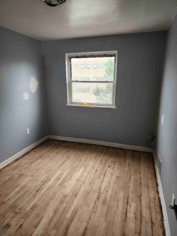Building Photo - 772 Pugsley Ave