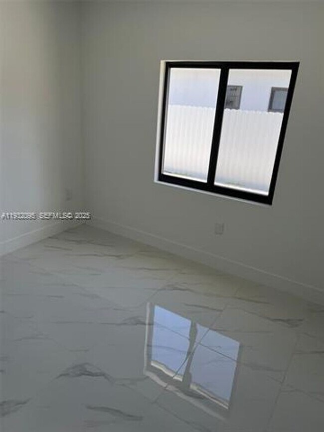 Building Photo - 11982 SW 213th St