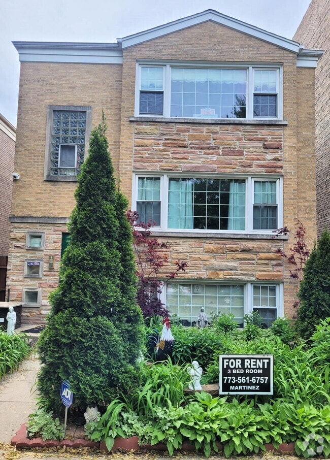 Building Photo - 5534 N Campbell Ave