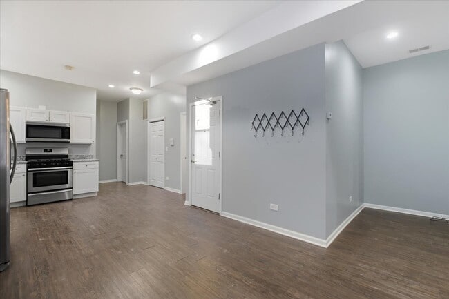 Foto del edificio - 1654 W Cortland St