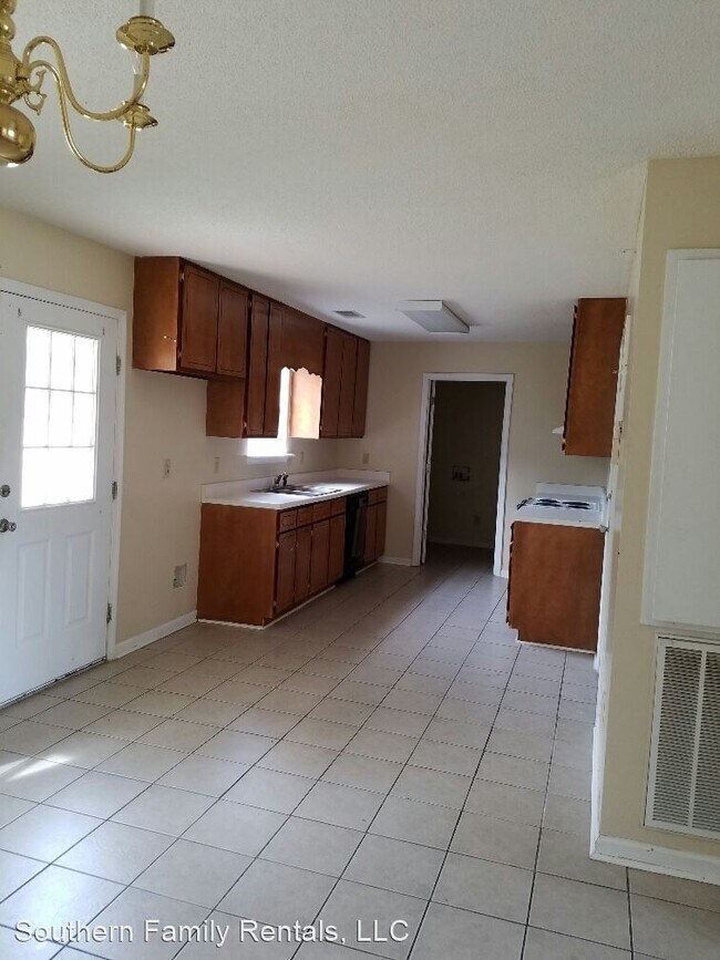 Building Photo - 3 br, 2 bath House - 718 Macey ST