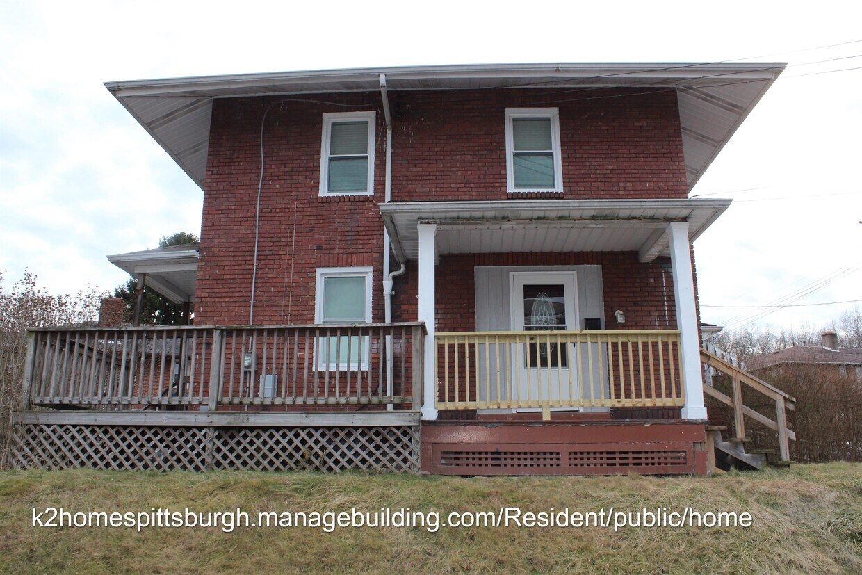1018 Pennsylvania Ave, Clairton, PA 15025 House Rental in Clairton