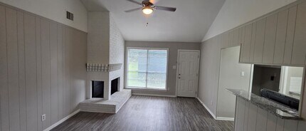 Building Photo - 11122 Thackery Ln